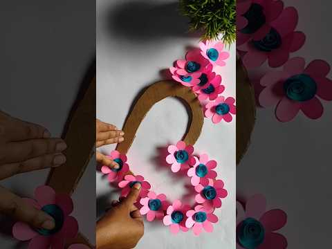 Beautiful Paper Wall Hanging Craft Idea| #shorts #youtubeshorts #diy #wallhanging #papercraft |