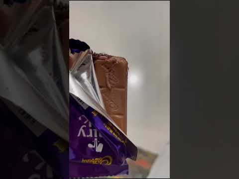 Crazy chocolate lover attention⚠️ #chocolate #attention #shortvideo #shorts #trending