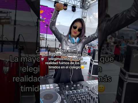 Así expresamos nuestras emociones quienes fuimos djs tímidos😃🎉🎧 #dj #musica #meme