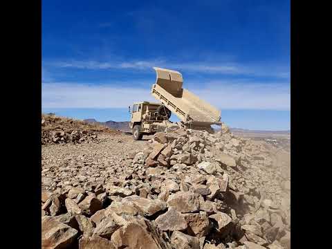 FMTV series M1090 5 ton 6x6 dump truck