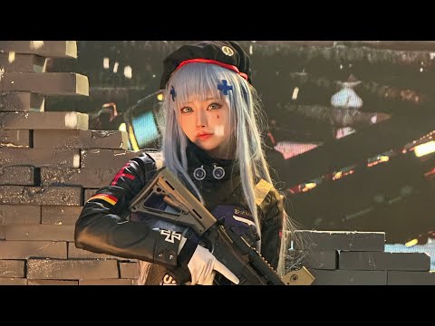 Commander, I’m all you need! HK416 cosplay