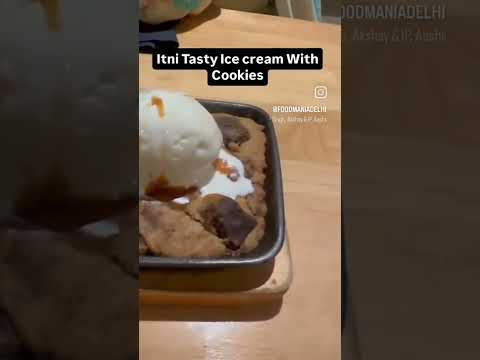 Itni Tasty Ice cream With Cookies #shorts #trending #icecream #deliciousfood  #reels