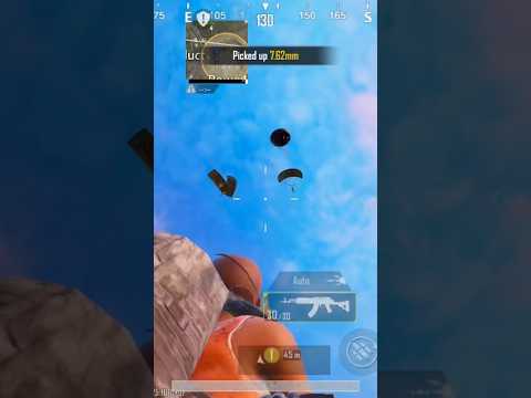 1v4 in air😂😂😂#funnyshorts #pubgfunnymoments #trending #tiktokcrazy