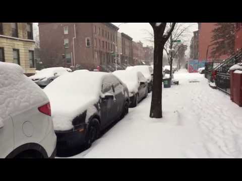 雪の降る日（地球の四季を感じよう）