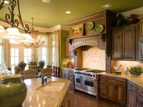 Country Kitchen Cabinets