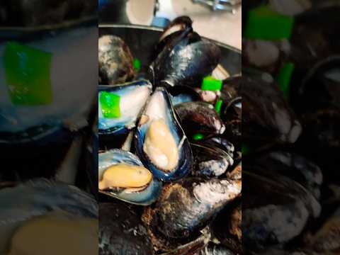 For the mussels lovers #food #foodie #seafood #shorts #shortsviral