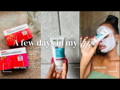 #vlog 001: New Year, lots of food, Garnier skincare, how to remove false lashes at home