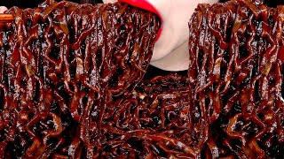 ASMR BLACK BEAN NOODLES JJAJANGMYEON 진짜장 먹방 MUKBANG EATING SOUNDS 咀嚼音 | ZOEY ASMR