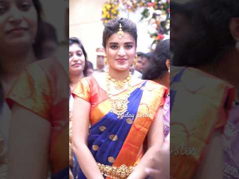 #hariharaveeramallu Movie Heroine #nidhiagerwal Opening #rsbrothers Shopping Mall|#trending