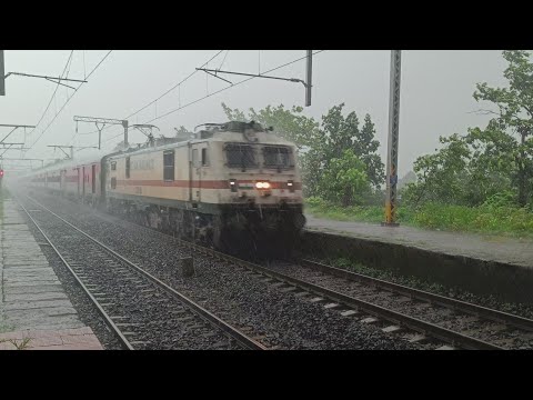 Jan Shatabdi Express in Heavy Rain