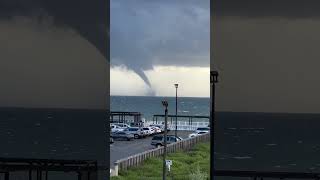 Waterspout in the Mexican Gulf 10/16/2024. Ocean tornado #naturelovers #naturefascination