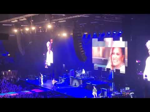 The Vamps - Somebody To You (Brighton)