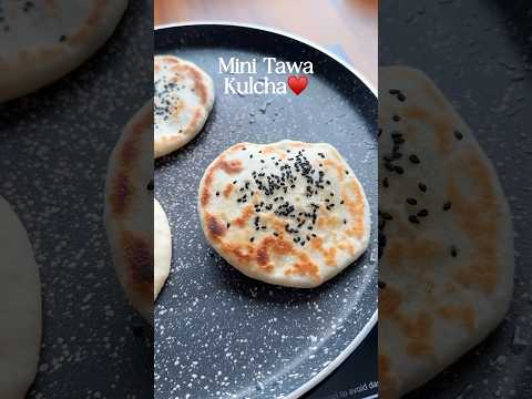 Mini Cheese-Stuffed Kulcha 😍