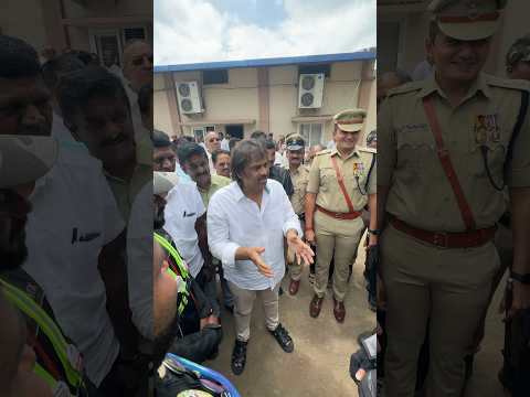 Madhu Bangarappa Sir💐 -Awareness on Full Face Helmet#educationminister #awareness#independenceday