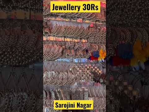 Sarojini Nagar Jewellery 30Rs #delhimarket #youtubeshorts #ytshort #shorts