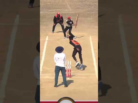 Bowling bhi dekh lo 🔥❤️🏏 || bobby yadav || #bobby_4uhh #cricket #shortsvideo #shorts