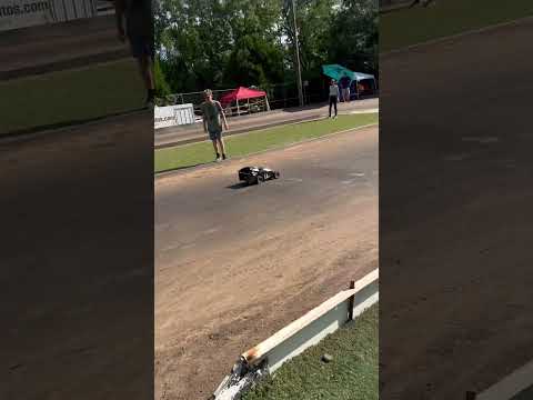 Rc powder puss race #rc #mudboss #rccars #traxxas #traxxasmudboss