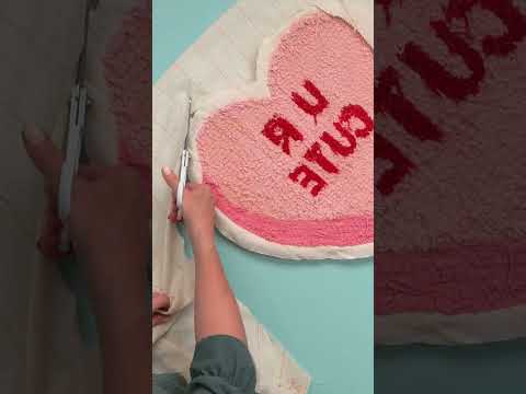 Easy Tuft Conversation Heart Pillow