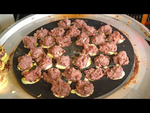 팥이 왕창왕창들어가 터져 나올 것 같은 국화빵 / Chrysanthemum Bread - Korean Street Food / 菊花燒 - 韓國美食