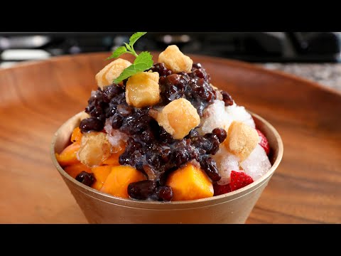 Korean shaved ice (Patbingsu: 팥빙수)