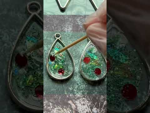 Christmas Earring Ideas! 🎄❄️. Full tutorial on my channel!