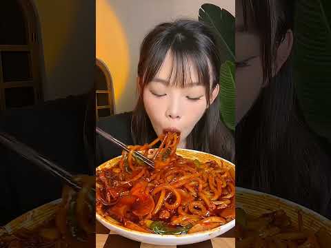 ASMR eating spicy food challenge 🥵🔥#asmr#asmrfood#food#foodie#food#eating#eatingchallenge#eatingasmr