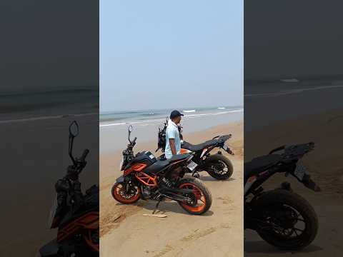 Om beach 🌊 #bikeride #ombeach #beachvibes #beachday #gokarna #goa #explorepage #tamil #tamilsong #yt