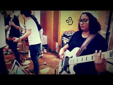 ‎@rachelplaysbass  | Bass Cover | Come On Ring Those Bells