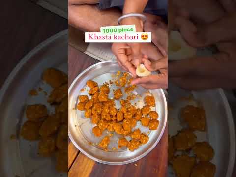 Khasta kachori recipe ❤️❤️#shorts #ytshorts #foodshorts #foodlover #streetfood #trending #kachori