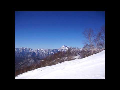 飯縄山南峰直下で撤退