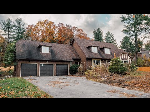 Bankrupt Millionaires ABANDONED Retro 1980s Mansion l UNCHANGED FOR 40 YEARS!