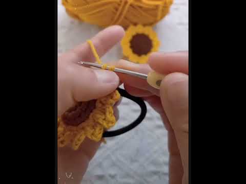 beautiful sunflower crocheted #crochet #sunflower #handmade #beautiful #diy#viralvideo #viralshorts