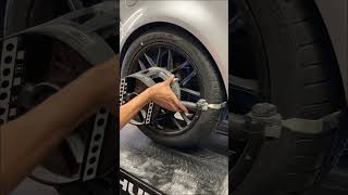 This is how you do a wheel alignment #car #mechanic #diy