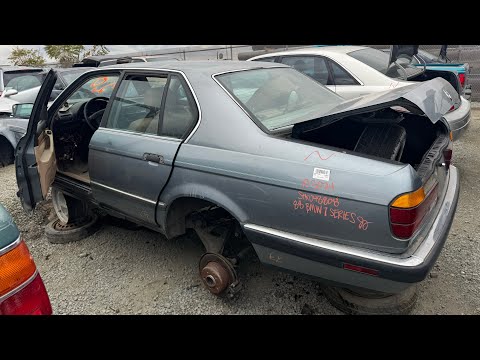 1988 BMW E32 at Junkyard in California