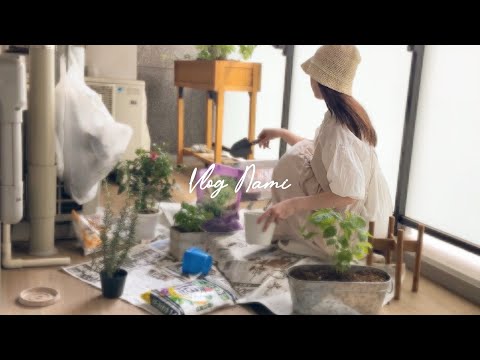 5 a.m. Wake-Up: Small Balcony Cleaning, Veggie Growing & Outdoor Dining - Solo Living in Japan VLOG