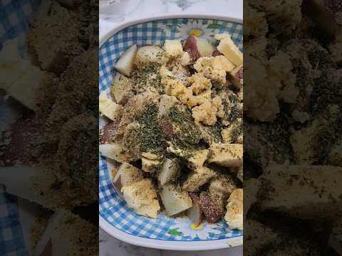 WHAT'S FOR DINNER | PARMESAN POTATOES | COOK WITH ME