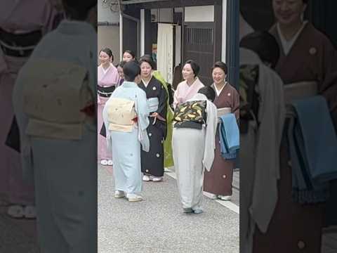 井上流家元宅に挨拶に行かれる芸舞妓さん #京都 #舞妓