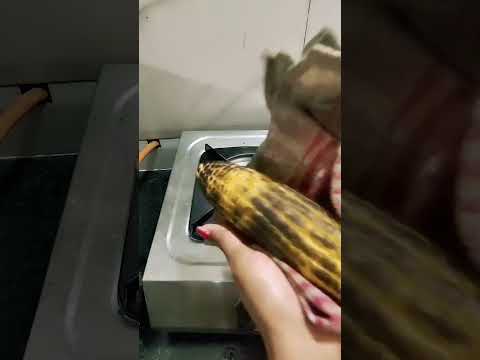 Sweet corn roast recipe #shorts #ytshorts #viral #youtubeshorts #yt #makka #bhutta