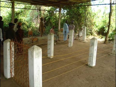 QUEEN SHEBA ( BILIKISU SUNGBO ) GRAVE IN OKE ERI IJEBU NIGERIA