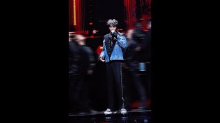 【TFBOYS 王俊凱】王俊凱 江蘇衛視跨年 唱跳經典歌曲《讓我一次愛個夠》直拍送達！帥氣乾淨的舞姿+溫柔纏綿的歌聲 簡直是視聽享受❤️【Karry Wang Junkai】