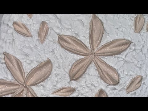 EASY FLOWER TEXTURE ART WITH LIGHT MOLDING PASTE | Testing Golden Molding Paste & TLP Pigments