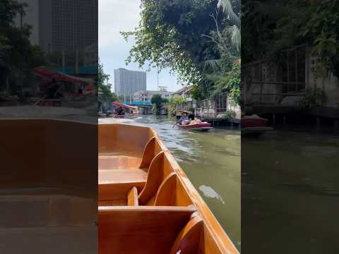 A short canal boat ride in #bangkok #thailand #thailandtravel