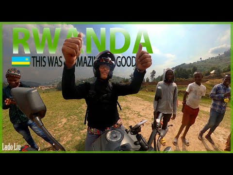 This is the authentic Rwanda  🇷🇼 2/2 -  Motorcycle Lesson in the mountains 🇷🇼