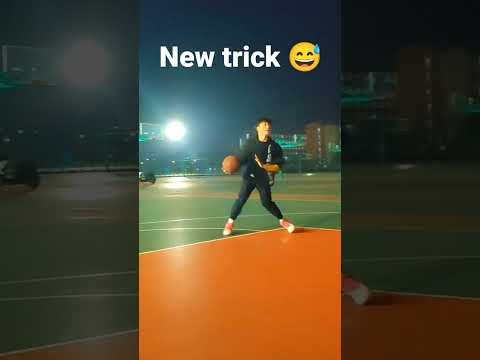 New trick // volleyball 🏐//#viralvideo #shortsvideo #youtubeshorts