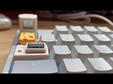 Macintosh + Cheese keycaps