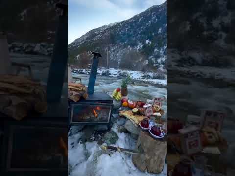 Cooking on a mountain water stream in snow #cooking #kashmir