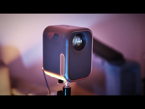 Best portable projector 2025? Formovie Episode One Unboxing I Review I 4K Video I Gaming test