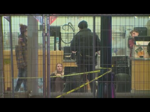 Woman dead, 2 people injured after 3 stabbings at 16th Street Mall