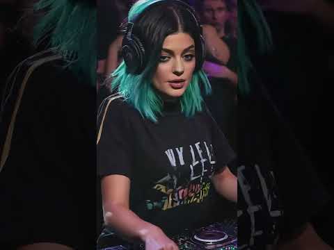 Kylie Jenner 🔥 #kyliejenner #dj #party #edm #dancemusic #rave #electronicmusic