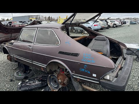 1983 SAAB 900 at Junkyard